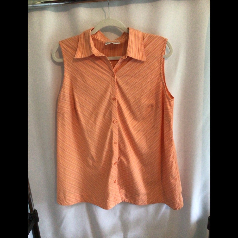 Button Down Maternity Top by Duo Maternity Size Medium